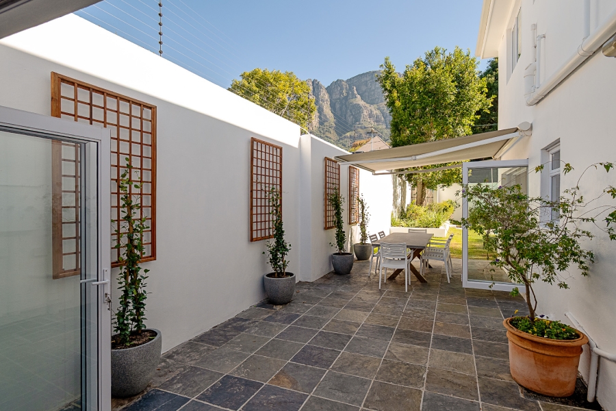 5 Bedroom Property for Sale in Newlands Western Cape